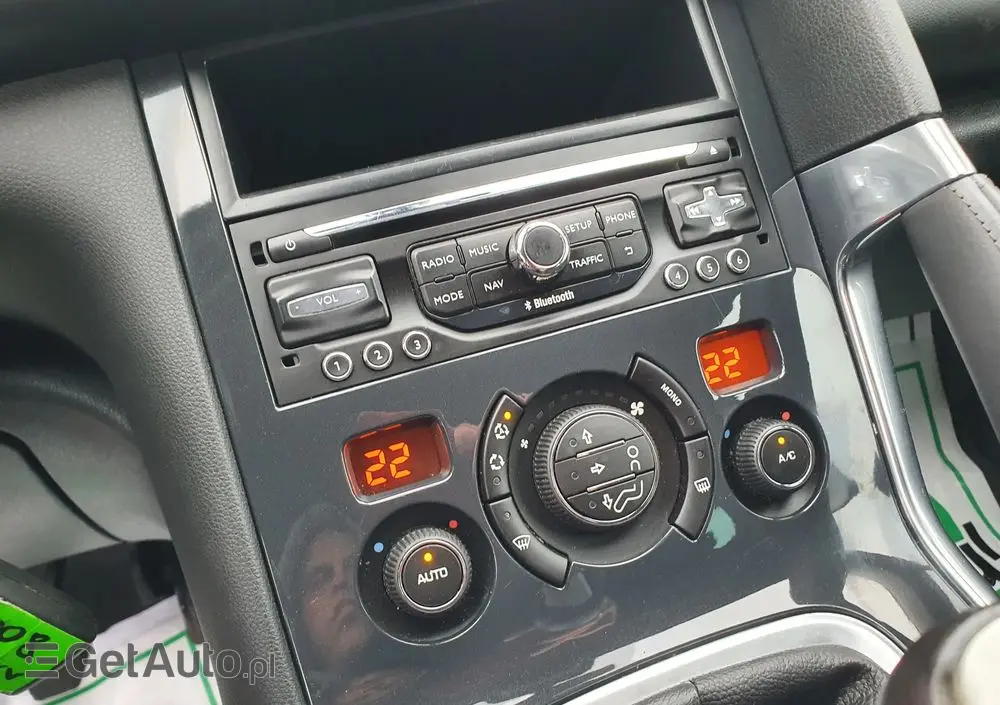 PEUGEOT 3008 120 VTi Active