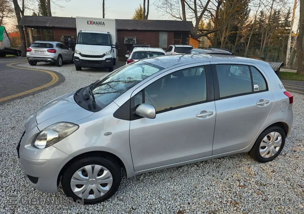 TOYOTA Yaris 1.0 VVT-i Comfort