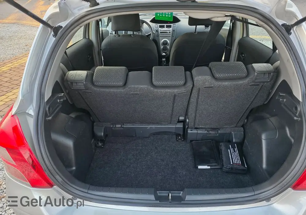 TOYOTA Yaris 1.0 VVT-i Comfort