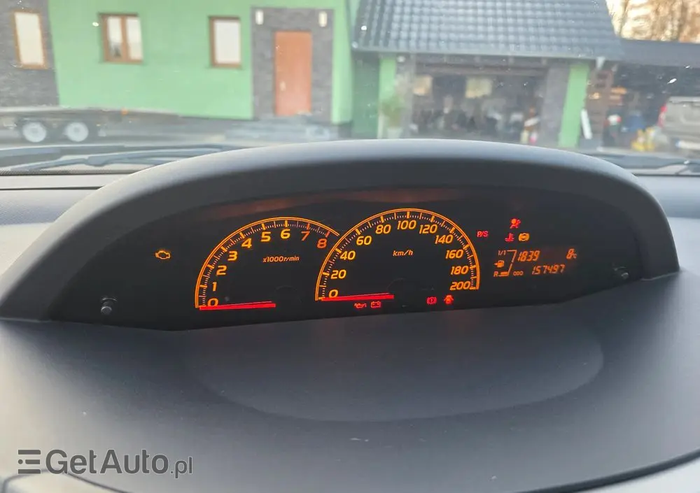 TOYOTA Yaris 1.0 VVT-i Comfort