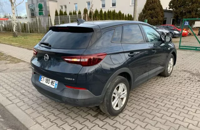 OPEL Grandland 