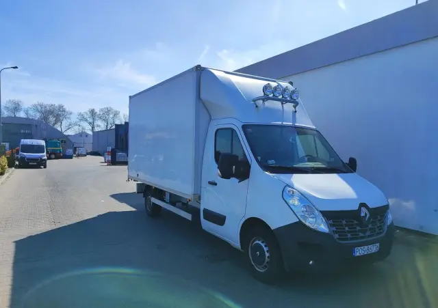 RENAULT Master 