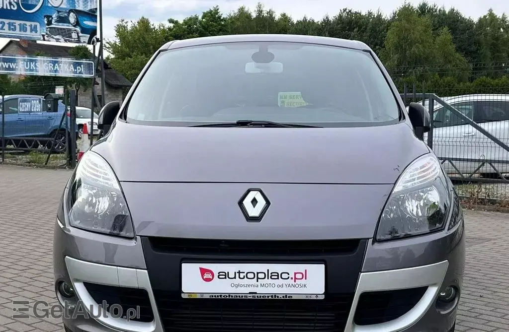 RENAULT Scenic 