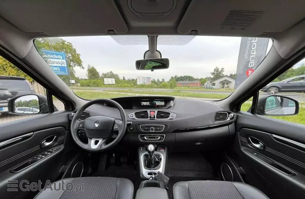 RENAULT Scenic 
