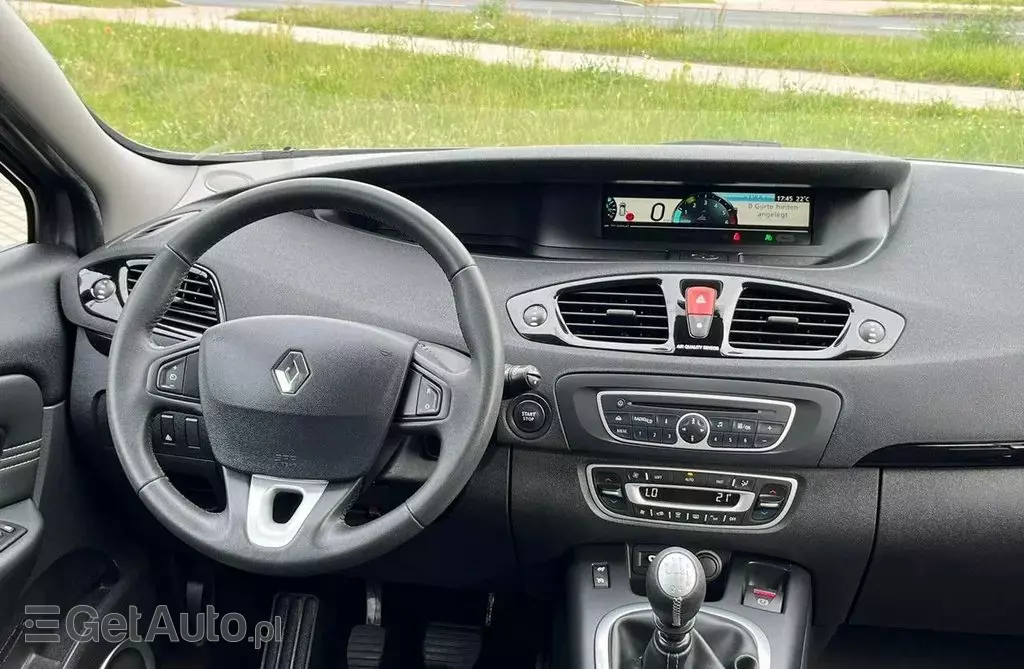 RENAULT Scenic 