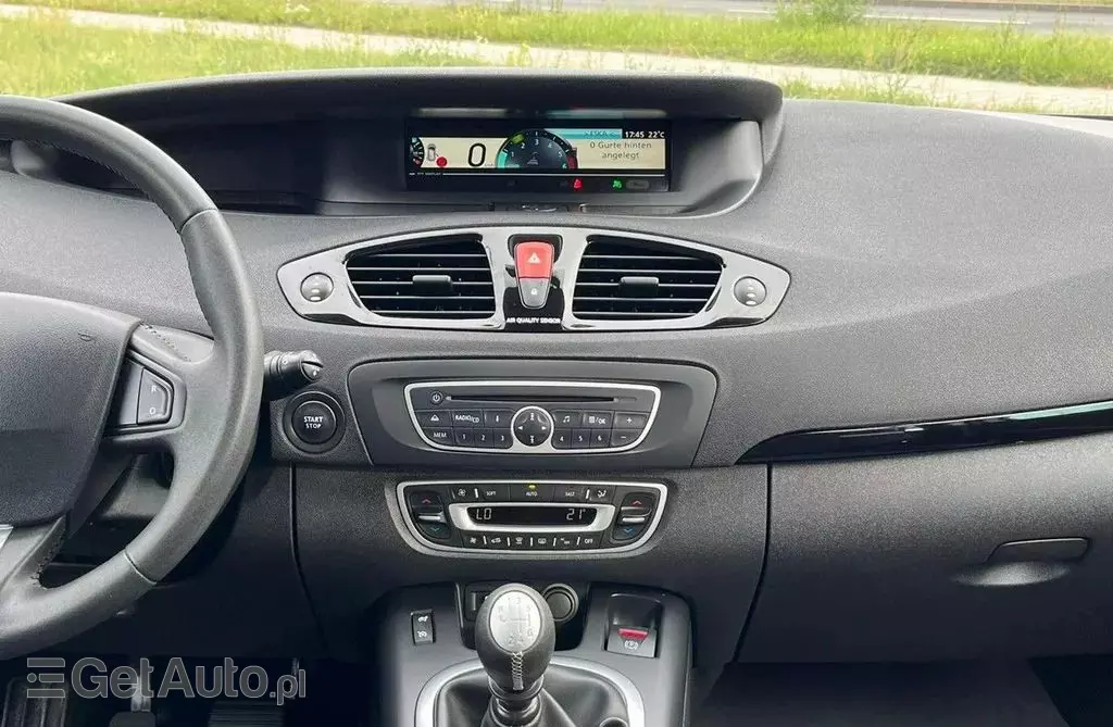RENAULT Scenic 
