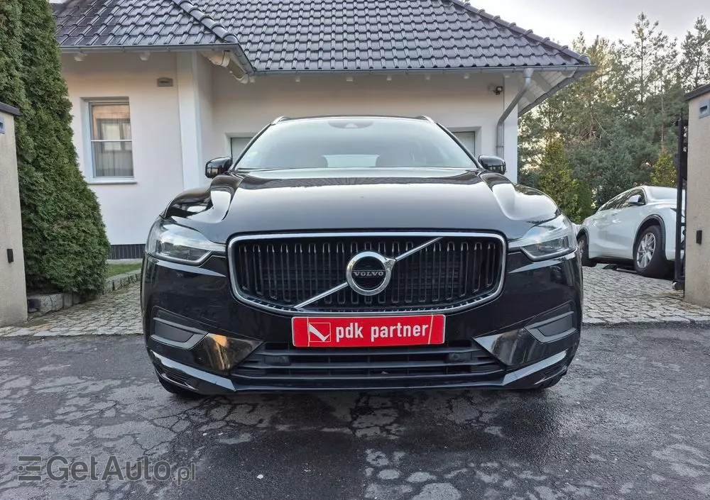 VOLVO XC 60 D4 Drive-E Momentum