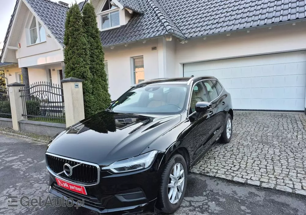 VOLVO XC 60 D4 Drive-E Momentum