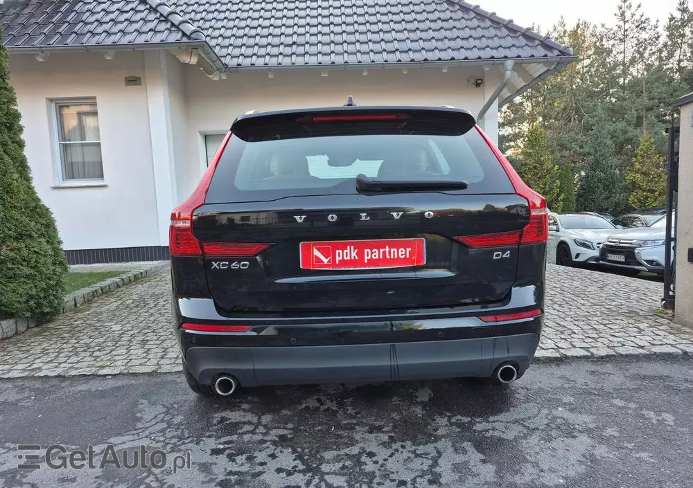 VOLVO XC 60 D4 Drive-E Momentum