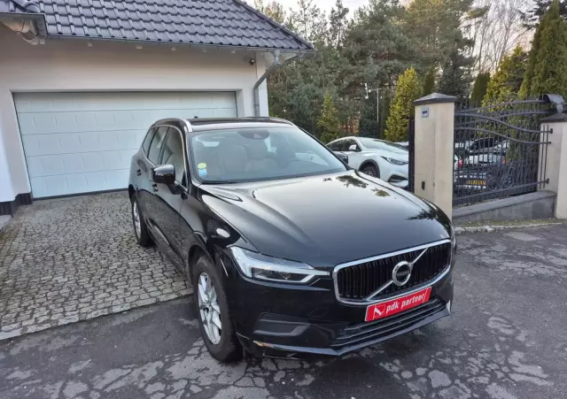 VOLVO XC 60 D4 Drive-E Momentum