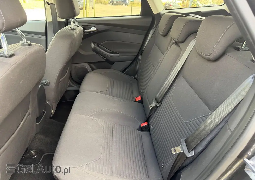 FORD Focus 1.0 EcoBoost Titanium