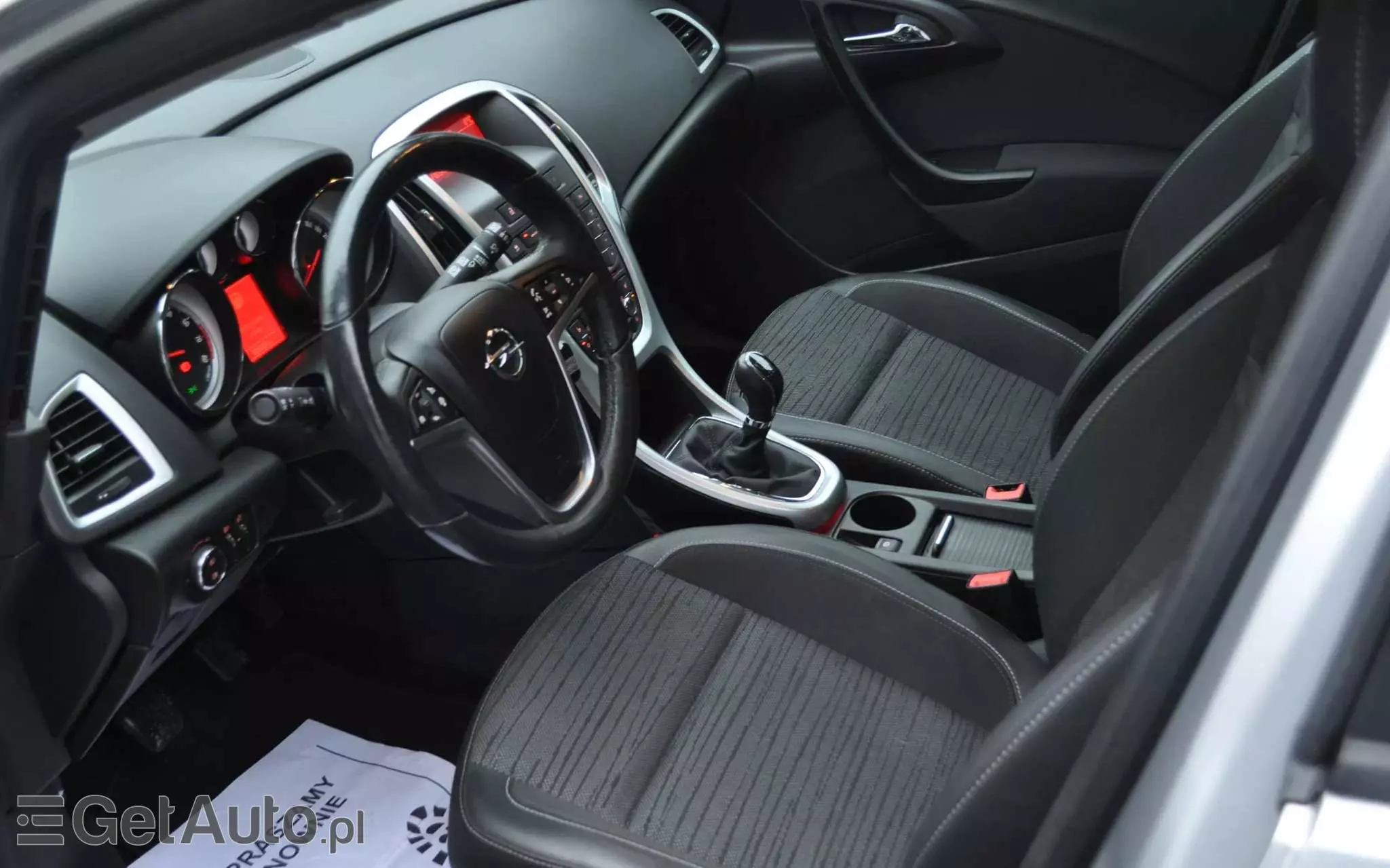 OPEL Astra 1.4 Turbo Cosmo