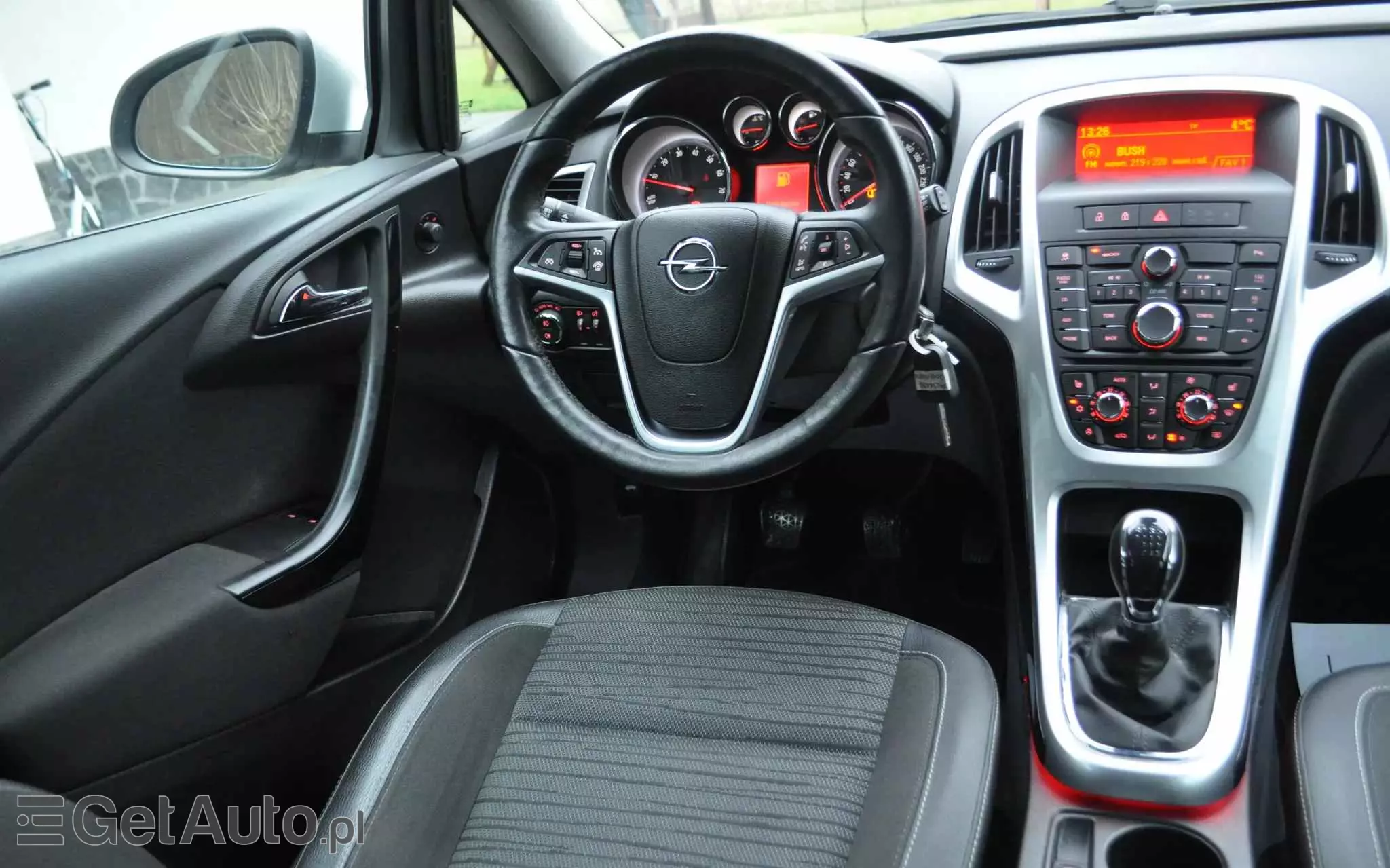 OPEL Astra 1.4 Turbo Cosmo