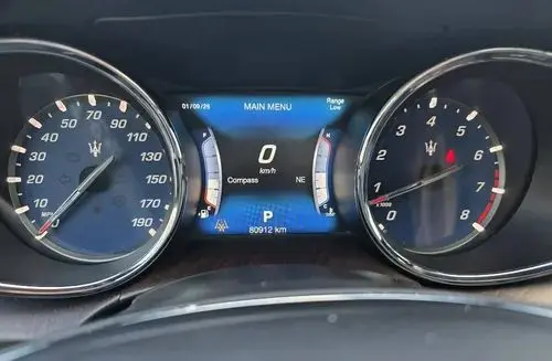 MASERATI Quattroporte 