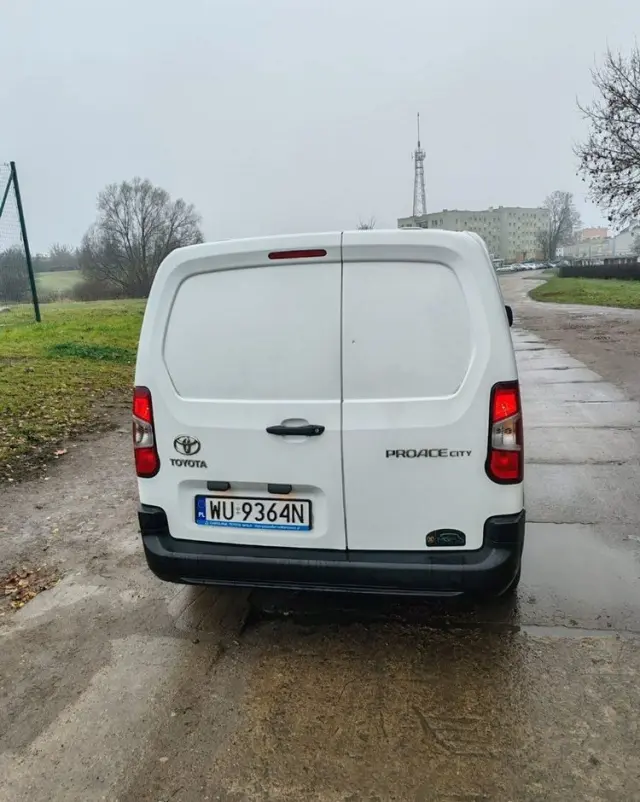 TOYOTA Proace City 