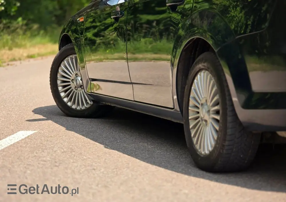 FORD Mondeo SW 2.0 Titanium