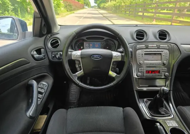 FORD Mondeo SW 2.0 Titanium