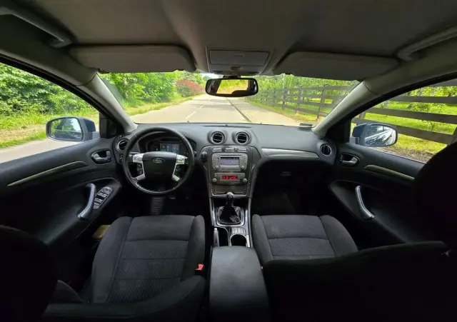 FORD Mondeo SW 2.0 Titanium