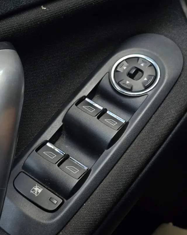 FORD Mondeo SW 2.0 Titanium