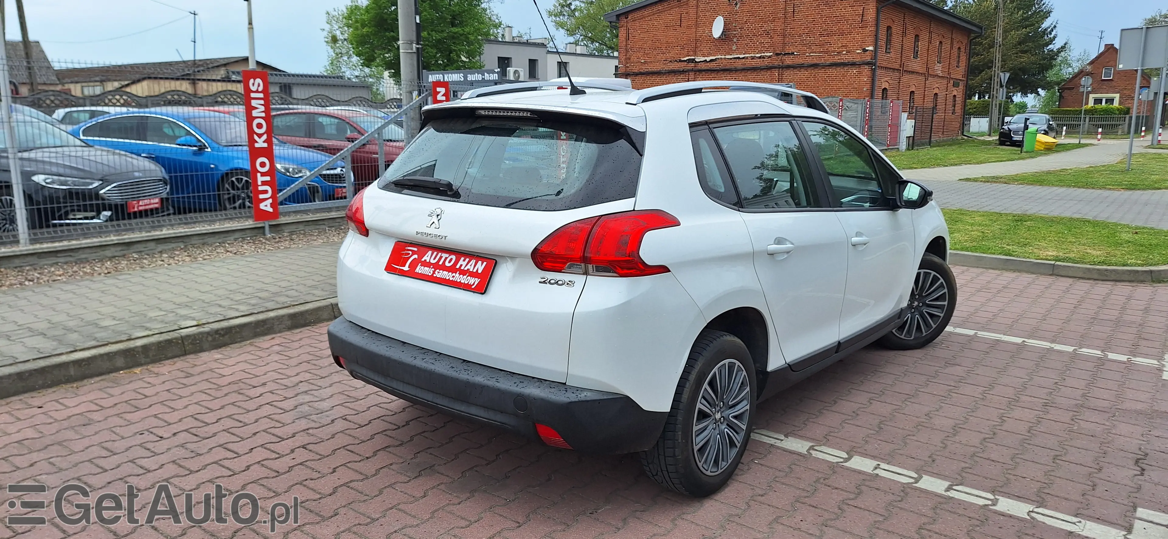 PEUGEOT 2008 