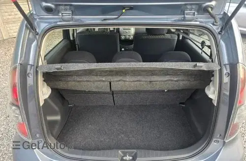 DAIHATSU Sirion 