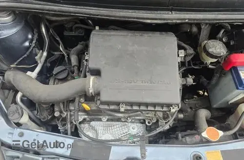 DAIHATSU Sirion 
