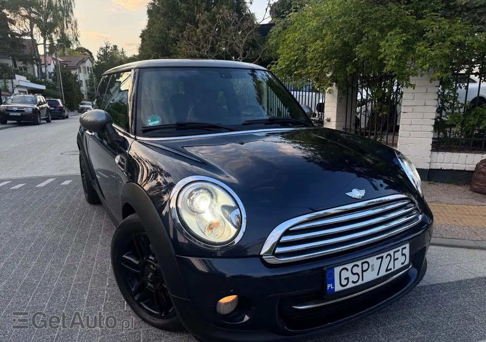 MINI Cooper 50 Mayfair