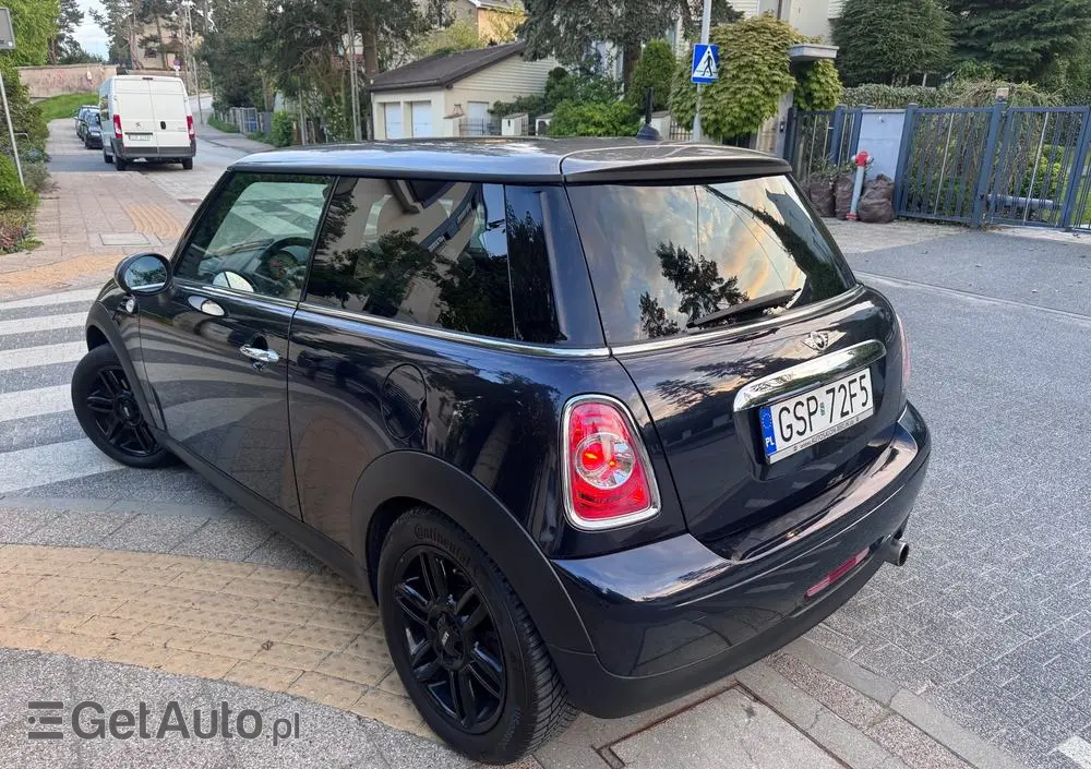 MINI Cooper 50 Mayfair