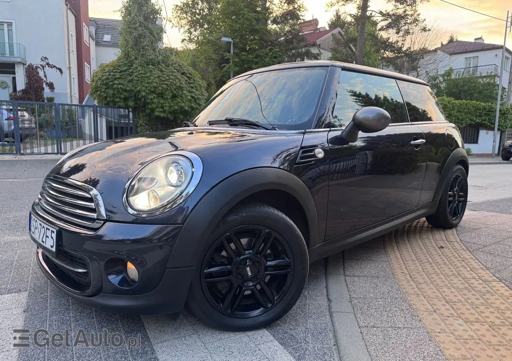 MINI Cooper 50 Mayfair
