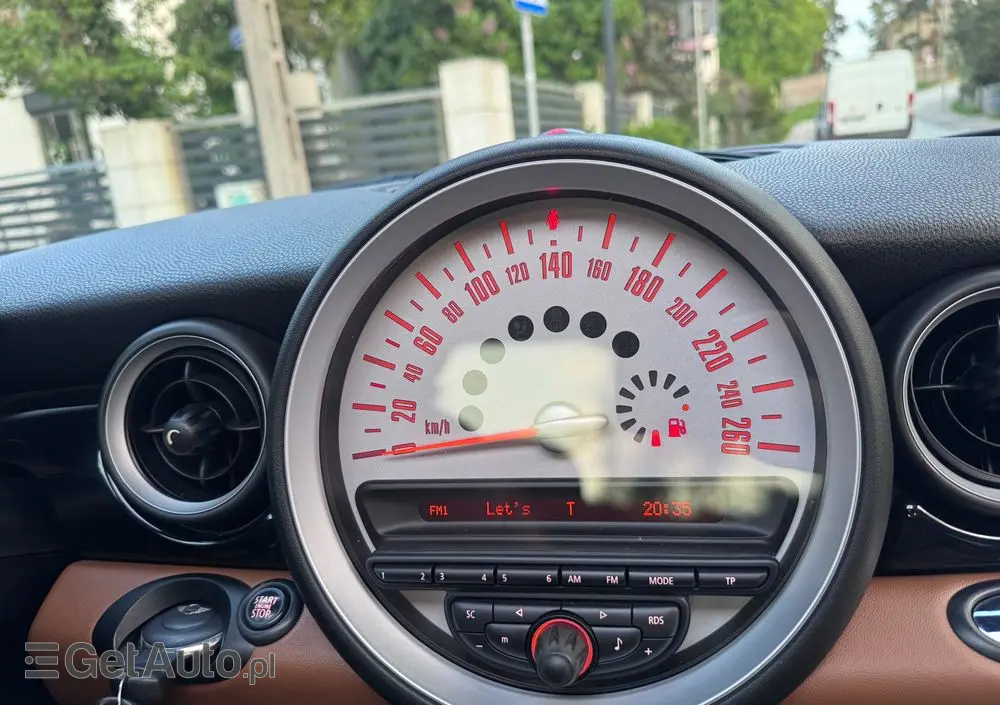 MINI Cooper 50 Mayfair