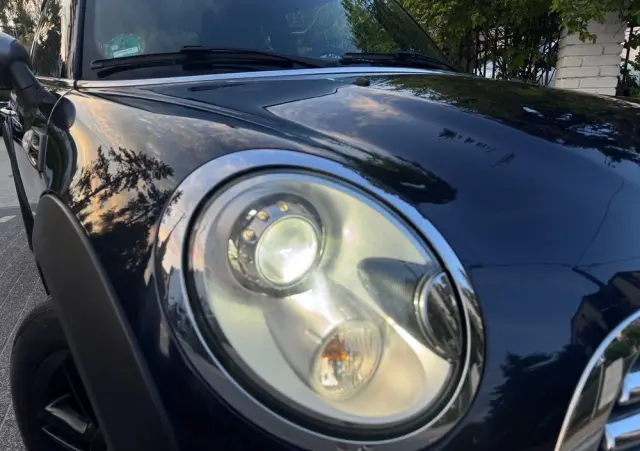 MINI Cooper 50 Mayfair