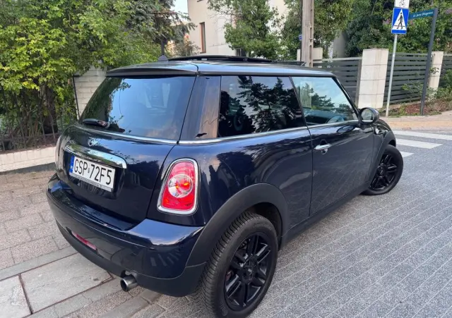 MINI Cooper 50 Mayfair