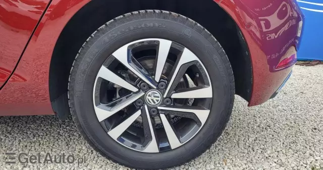 VOLKSWAGEN Golf VII 1.5 TSI BMT Evo IQ Drive DSG