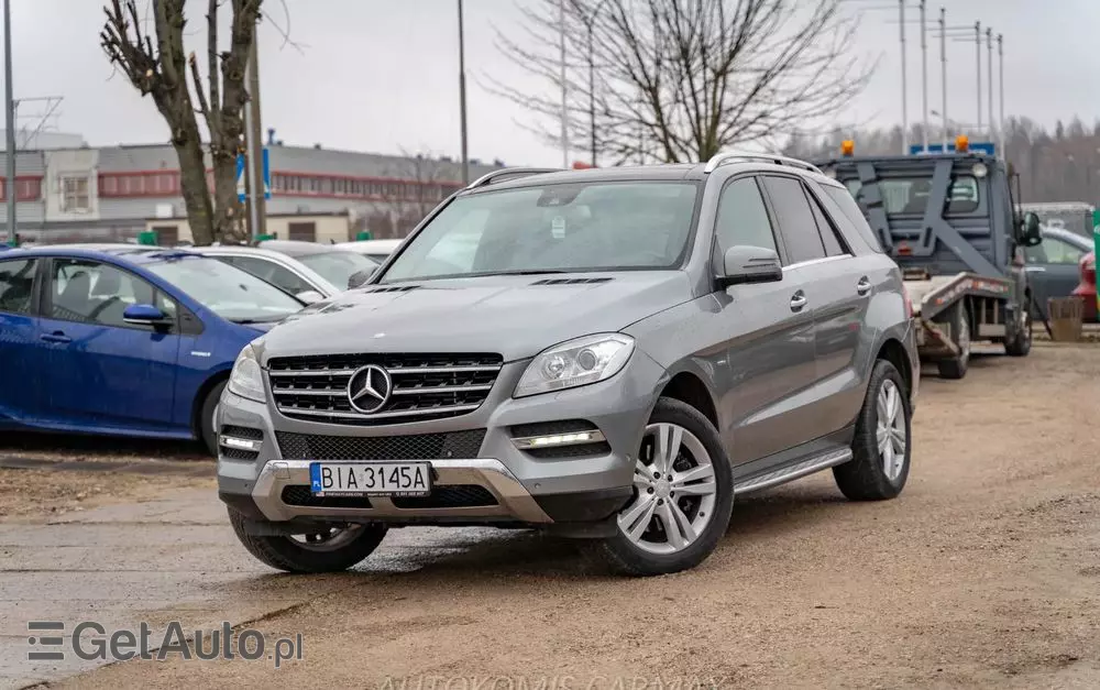 MERCEDES-BENZ ML 350 BlueTEC 4MATIC 7G-TRONIC