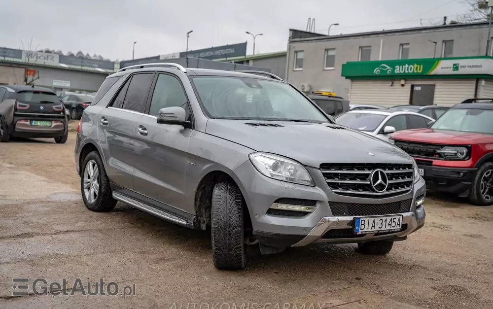 MERCEDES-BENZ ML 350 BlueTEC 4MATIC 7G-TRONIC