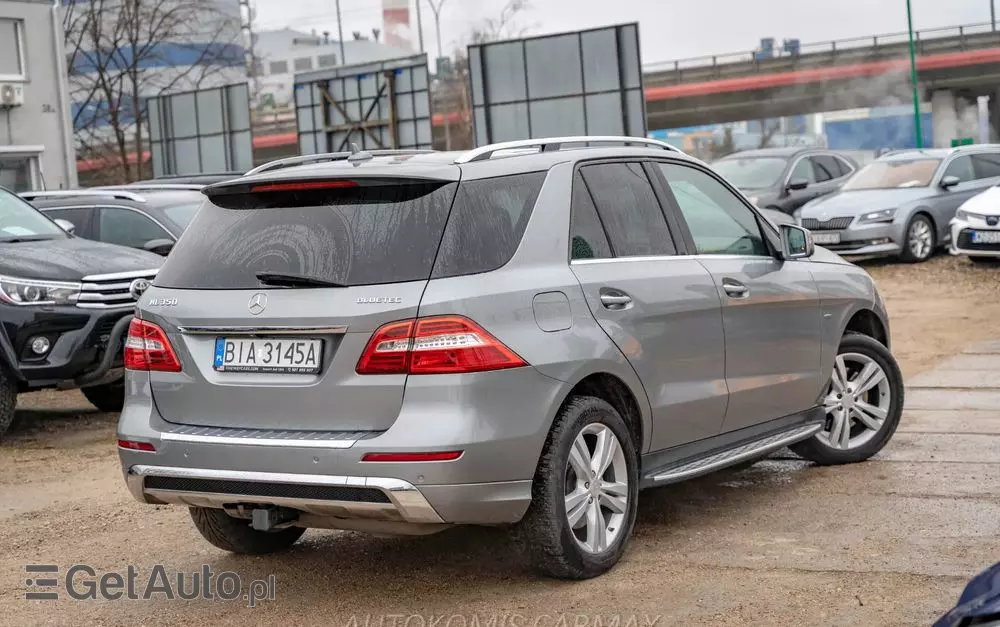 MERCEDES-BENZ ML 350 BlueTEC 4MATIC 7G-TRONIC