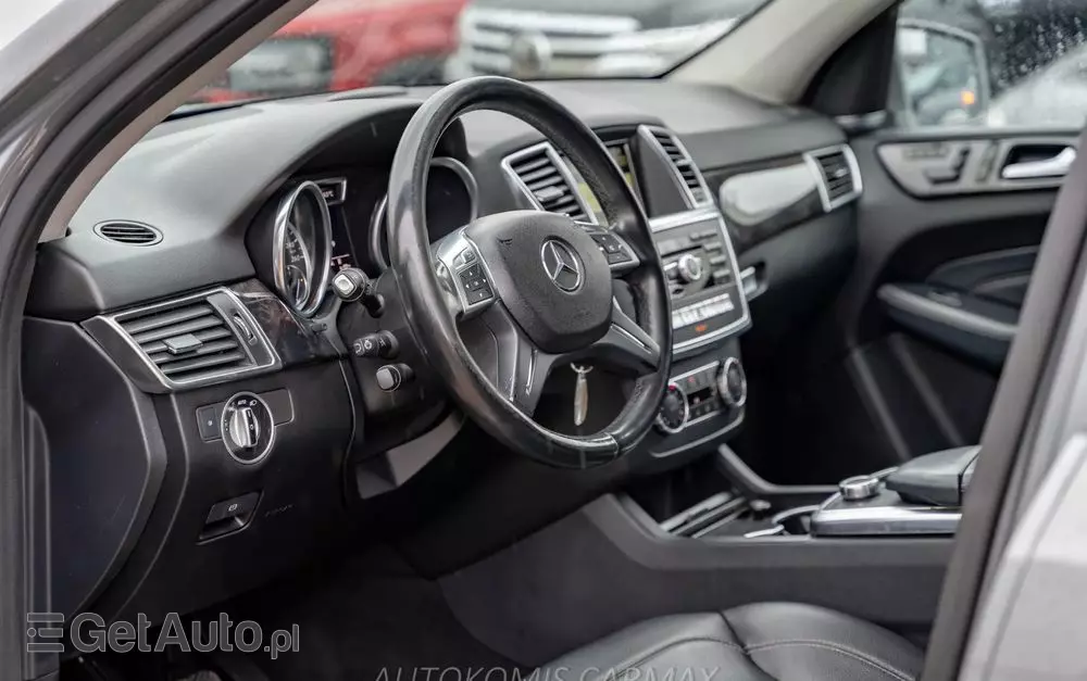 MERCEDES-BENZ ML 350 BlueTEC 4MATIC 7G-TRONIC