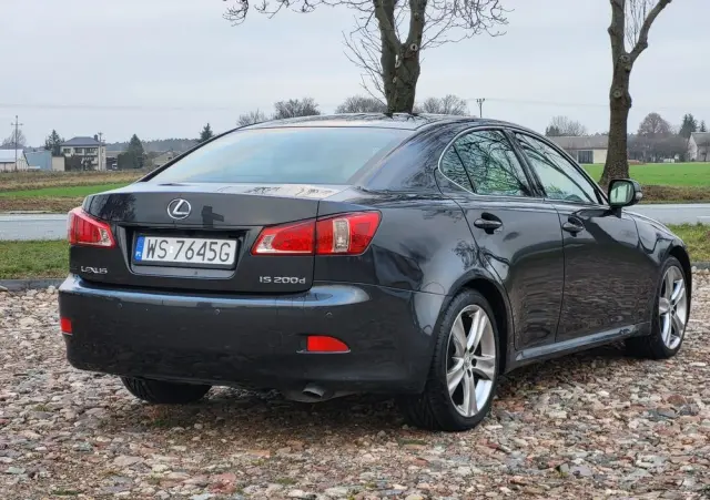 LEXUS IS 200d Luxury Line
