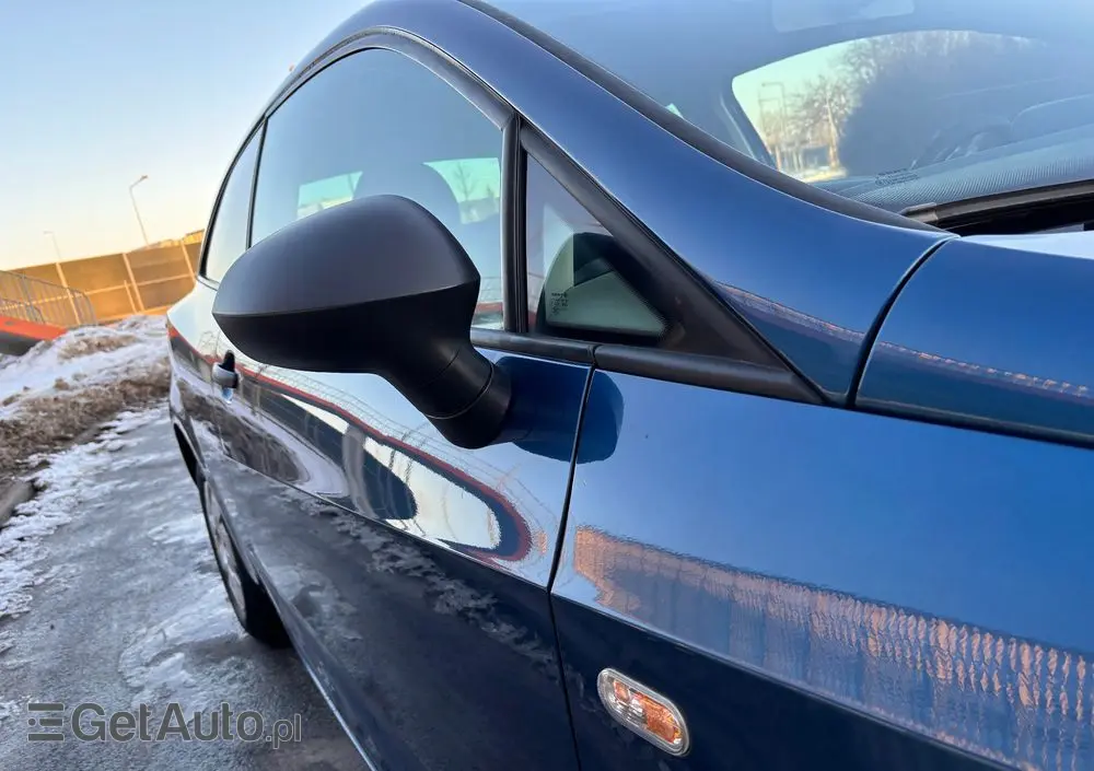 SEAT Ibiza 1.2 12V Reference Salsa