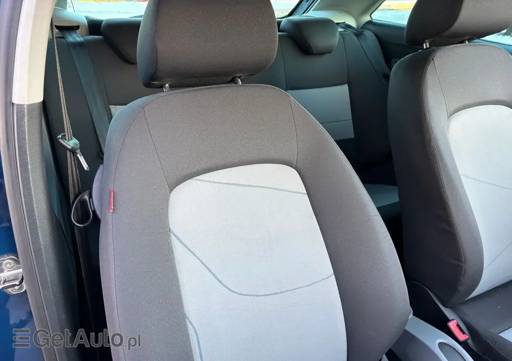 SEAT Ibiza 1.2 12V Reference Salsa