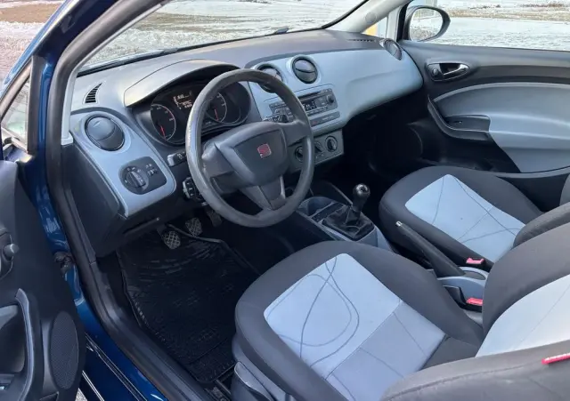 SEAT Ibiza 1.2 12V Reference Salsa