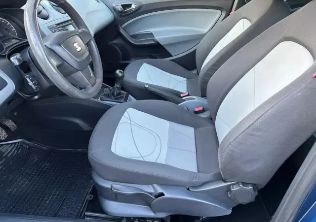 SEAT Ibiza 1.2 12V Reference Salsa
