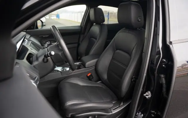 JAGUAR E-Pace D150 AWD HSE