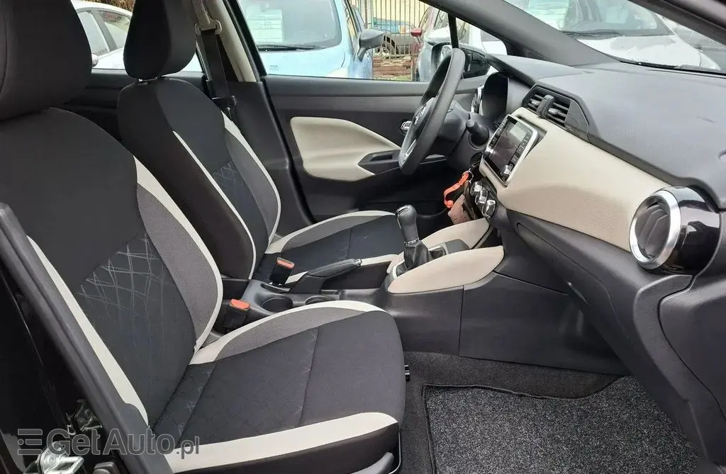 NISSAN Micra 