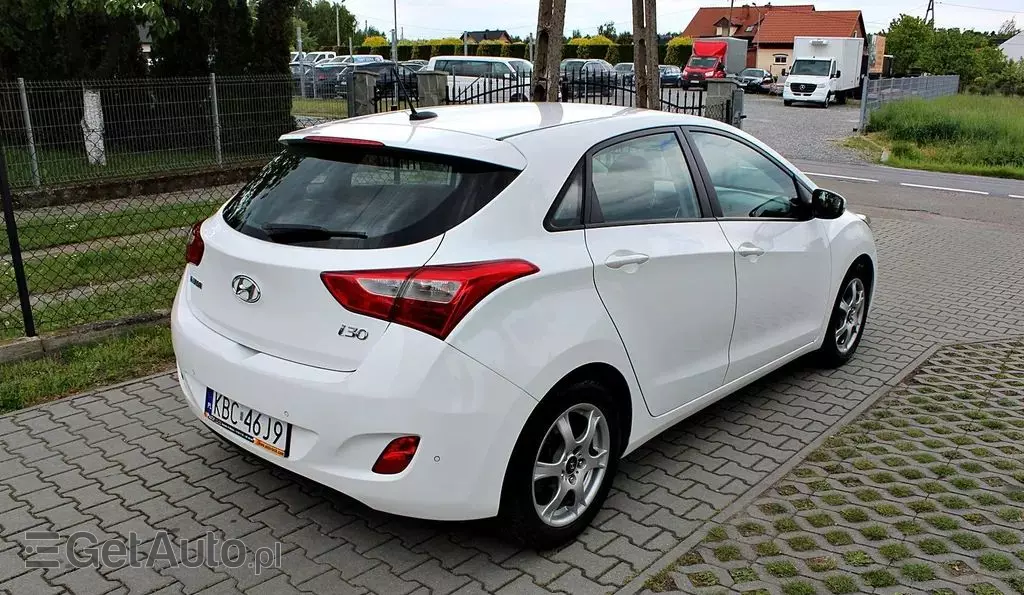HYUNDAI I30 