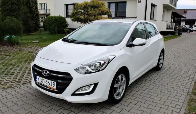 HYUNDAI I30 