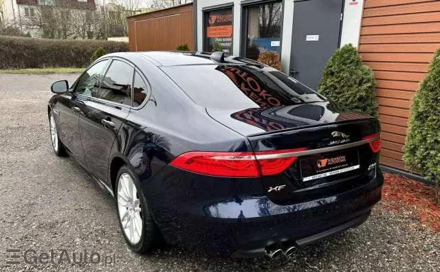 JAGUAR XF 