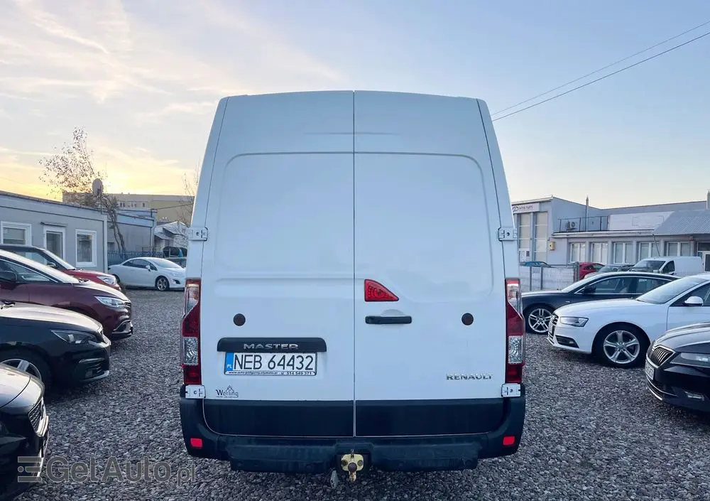 RENAULT Master 