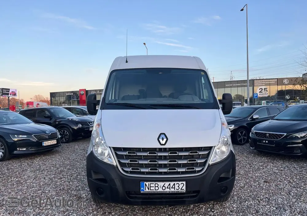 RENAULT Master 