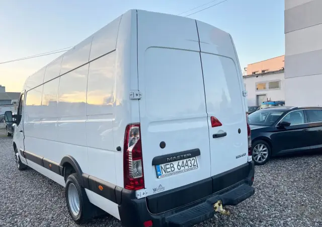 RENAULT Master 